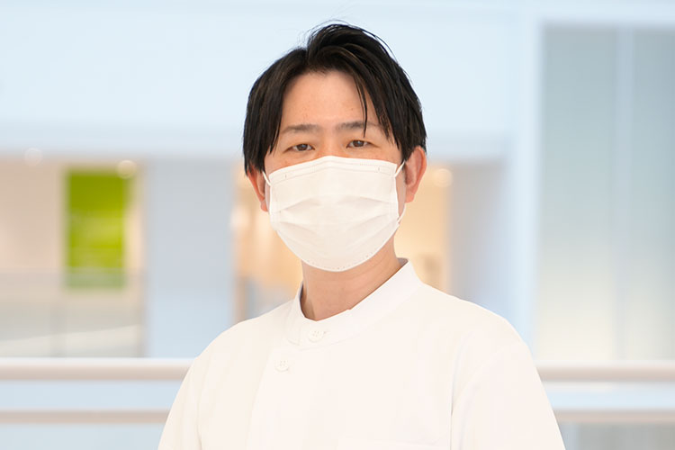 医師 湯川 健